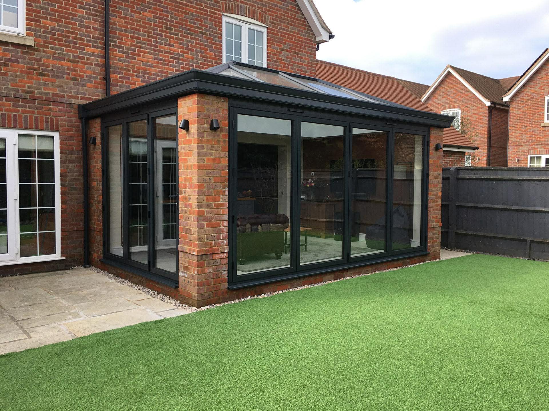 conservatory spray painting